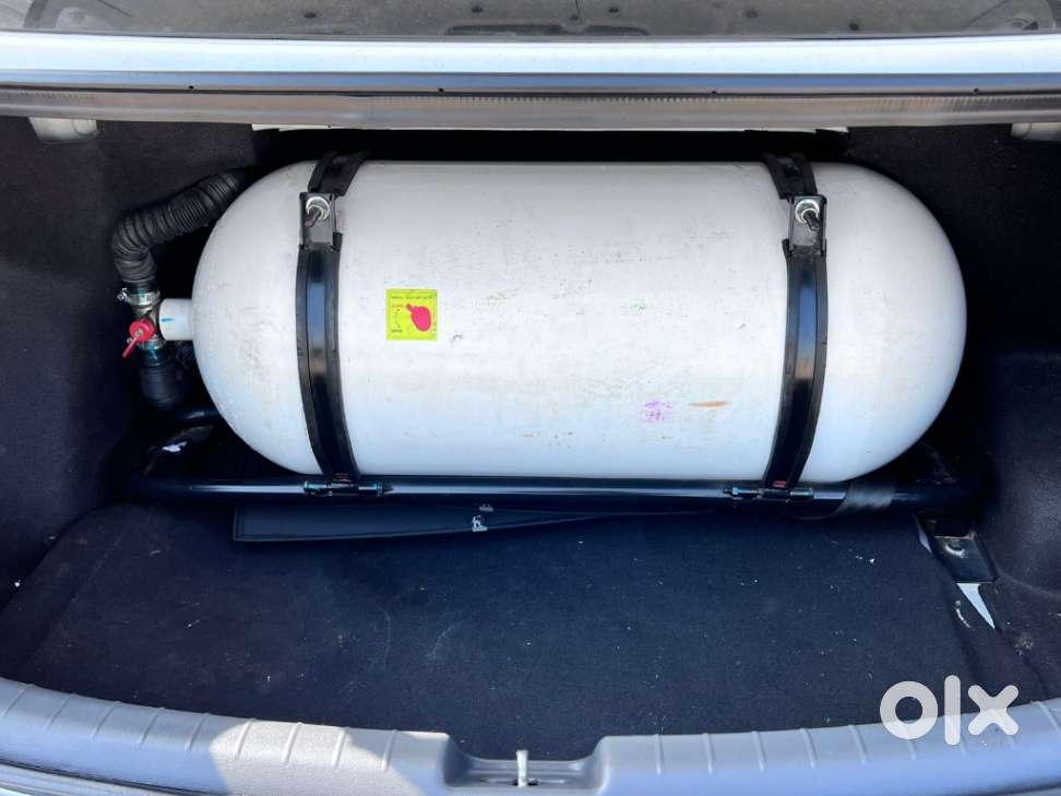 Hyundai Aura 1.2 Sx Cng, 2022, Petrol