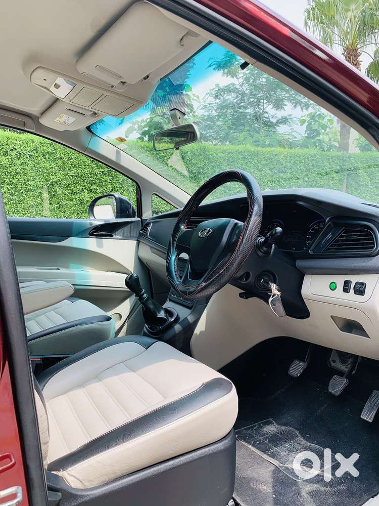 Mahindra Marazzo M2, 2018, Diesel