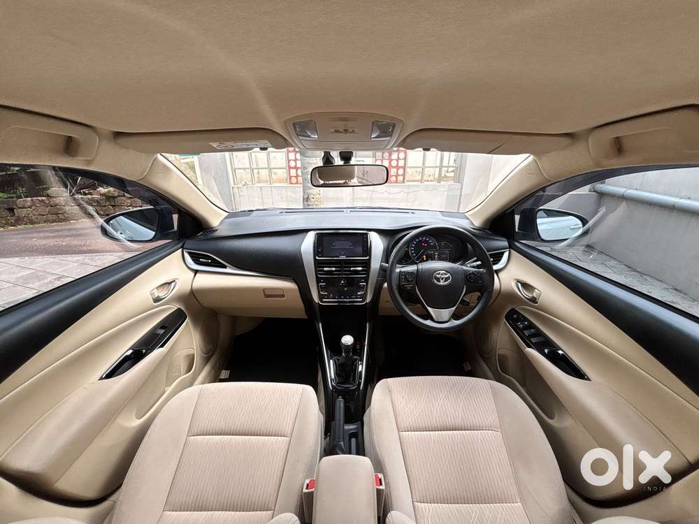 Toyota Yaris V, 2018, Petrol