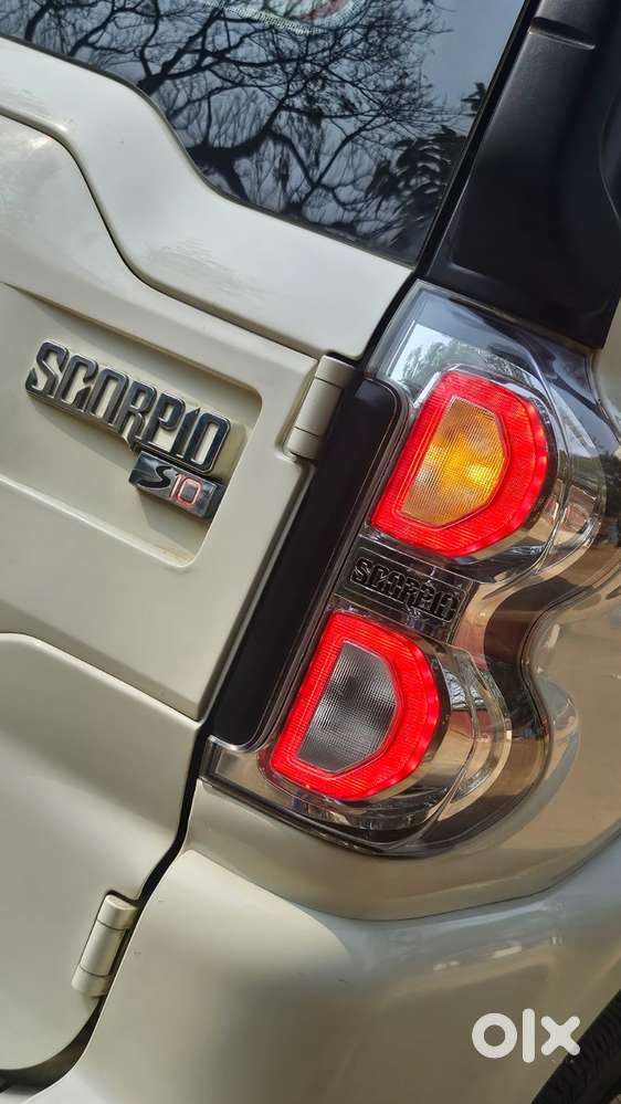 Mahindra Scorpio S10, 2016, Diesel
