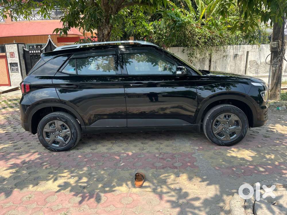 Hyundai Venue 1.2 S (o), 2025, Petrol