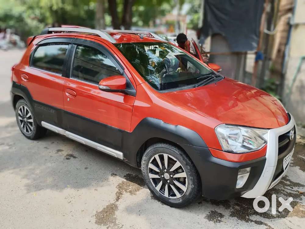 Toyota Etios Cross 2014