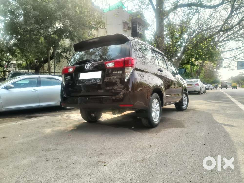 Toyota Innova Crysta