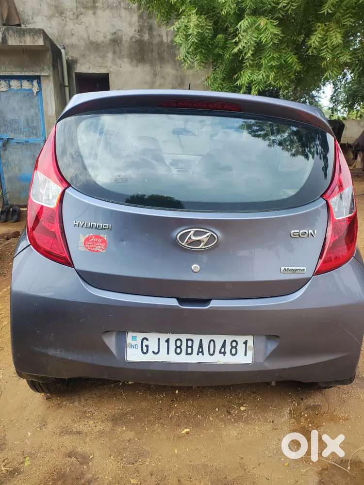 Hyundai Eon 2011 Petrol Well Maintained