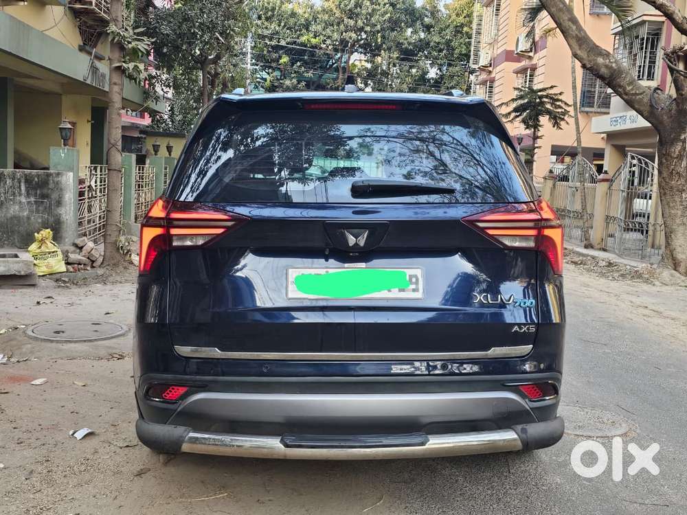 Mahindra Xuv700 2.0 Ax 5 Petrol Mt 7 Str, 2022, Petrol