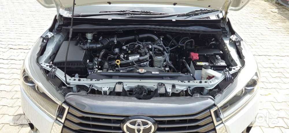 Toyota Innova Crysta 2.7 V, 2022, Petrol