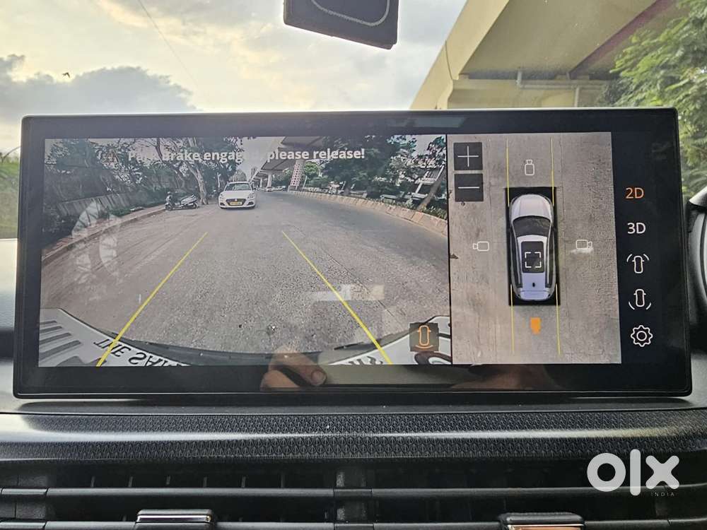 Tata Safari Accomplished Plus Dark Edition, 2023, Diesel