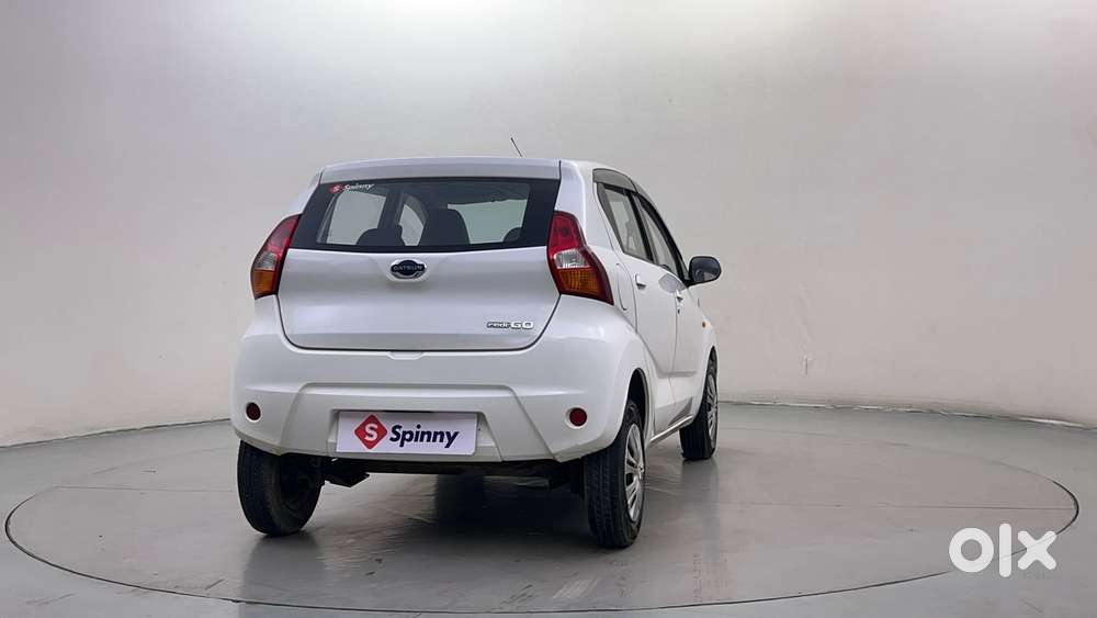 Datsun Redigo T Option, 2016, Petrol