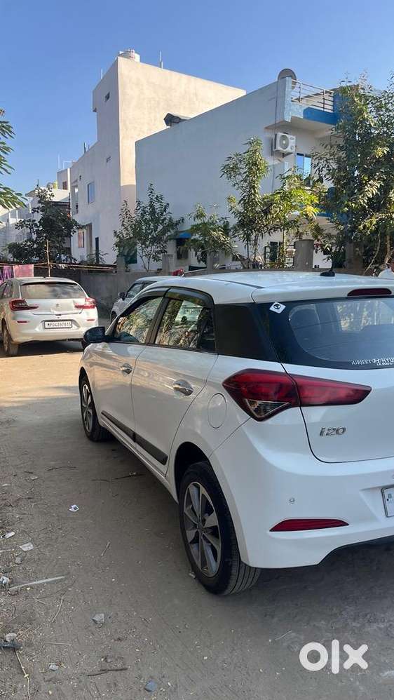 Hyundai I20 2015 Petrol Well Maintained