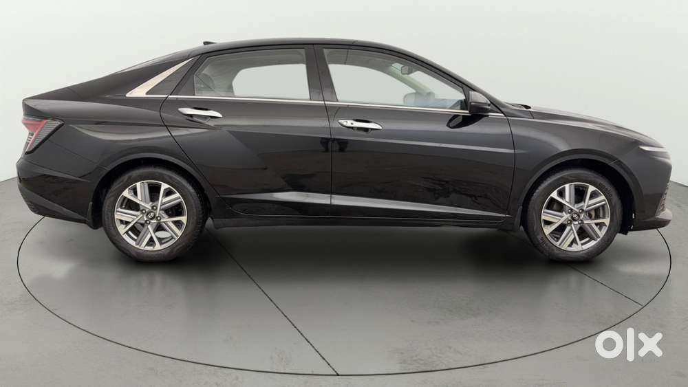 Hyundai Verna 1.5 Mpi Mt Sx (o), 2023, Petrol