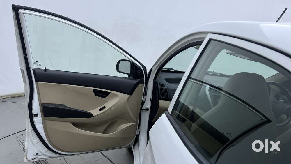 Hyundai Eon Era +, 2017, Petrol