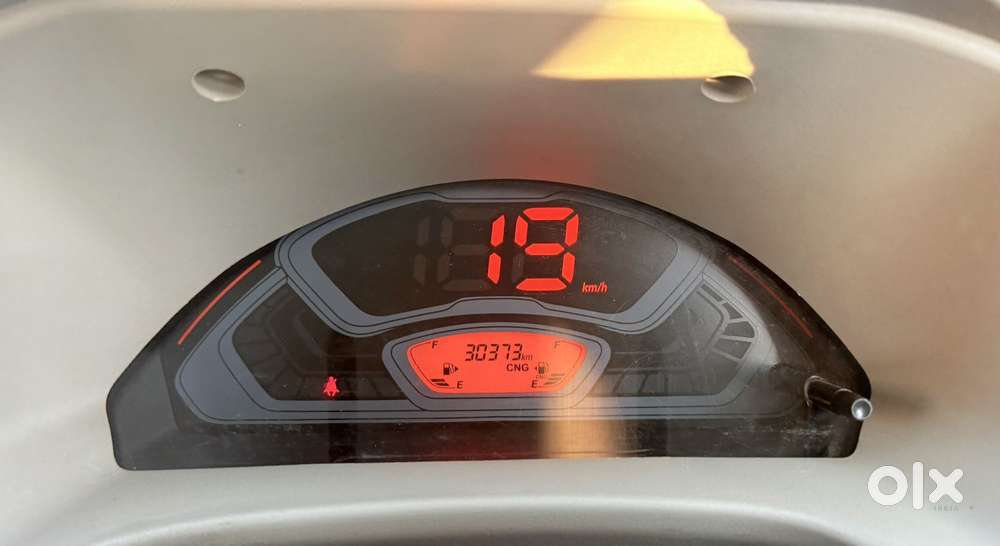 Maruti Suzuki Eeco 5 Str With Htr Cng, 2024, Cng & Hybrids