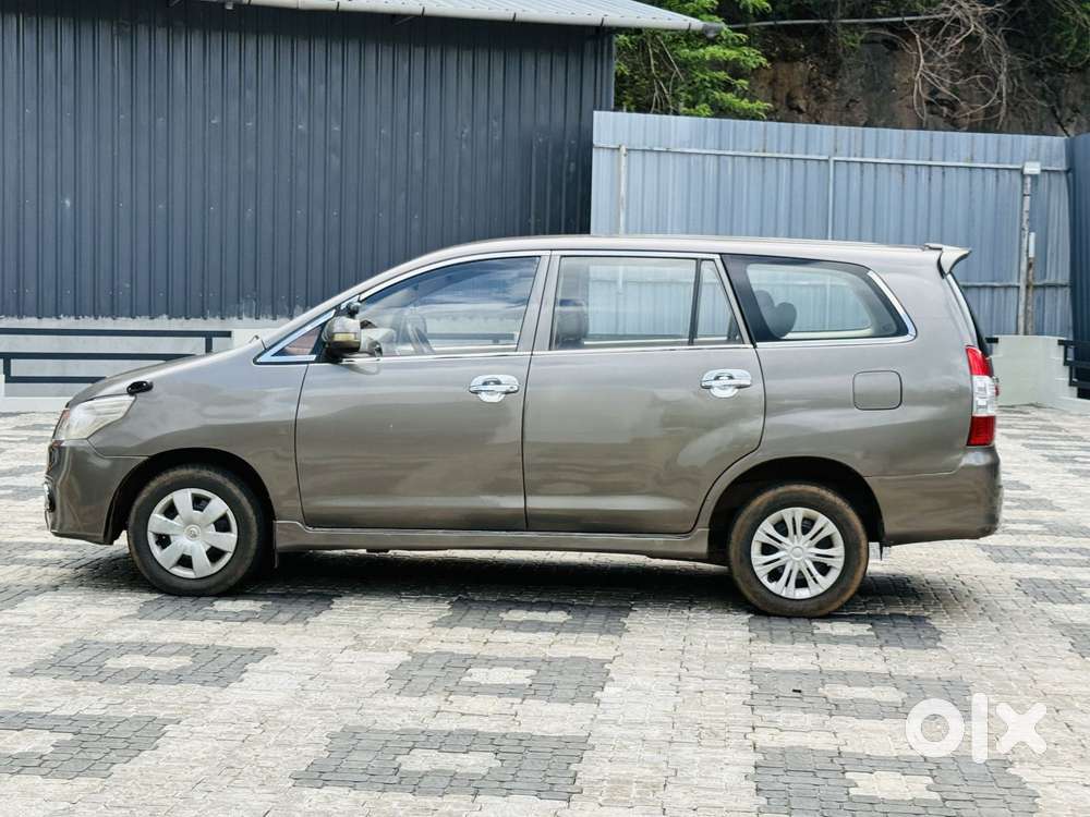 Toyota Innova 2004-2011 2.5 G (diesel) 8 Seater Bs Iv, 2006, Diesel