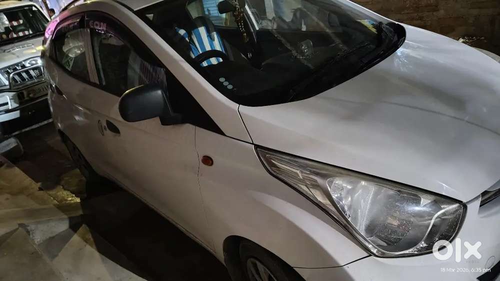 Hyundai Eon 2012 पेट्रोल Well Maintained