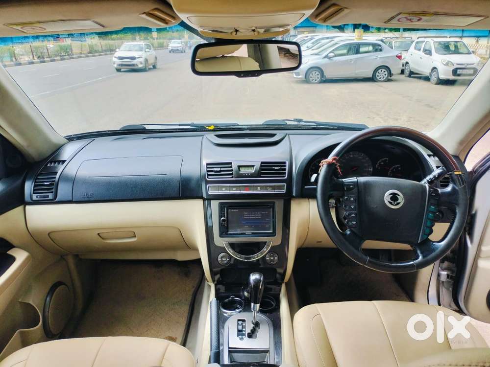 Mahindra Rexton, 2014, Diesel