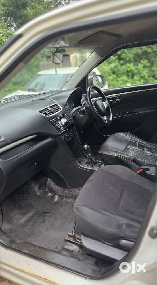 Maruti Suzuki Swift Vxi + Manual, 2015, Petrol