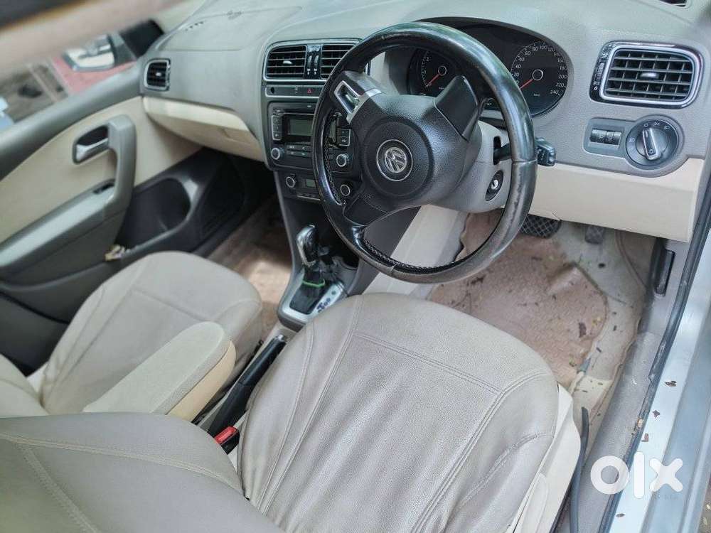 Volkswagen Vento Petrol Highline At, 2012, Petrol