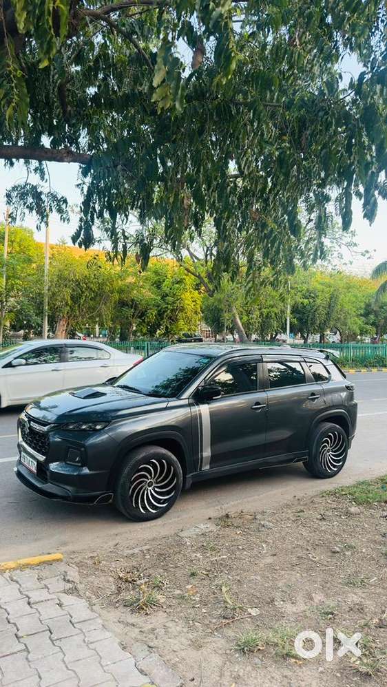 Maruti Suzuki Grand Vitara 2024 Petrol Good Condition - Fully Modified