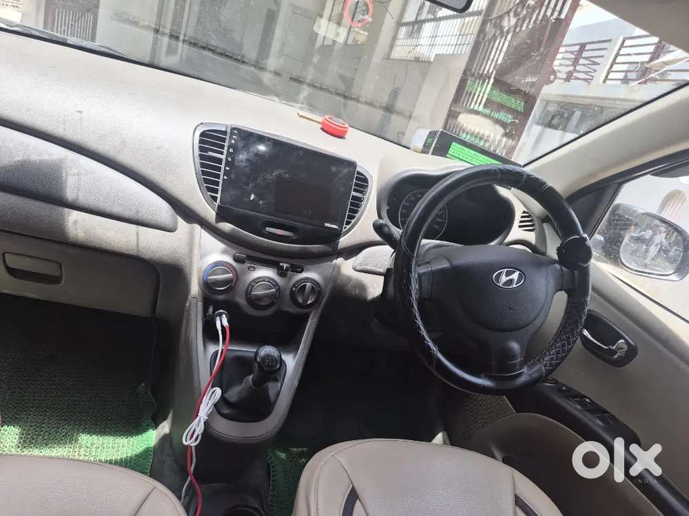 Hyundai I10 2012 Petrol 75000 Km Driven