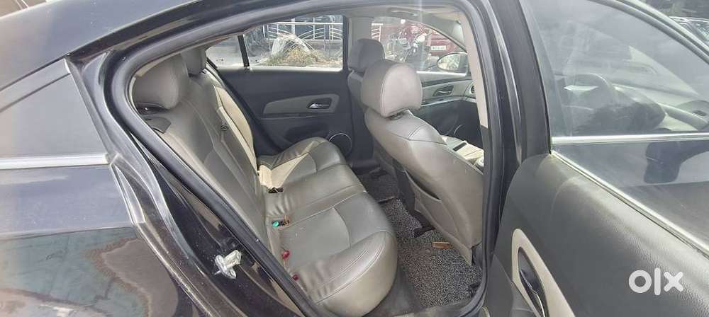 Chevrolet Cruze Lt, 2010, Petrol