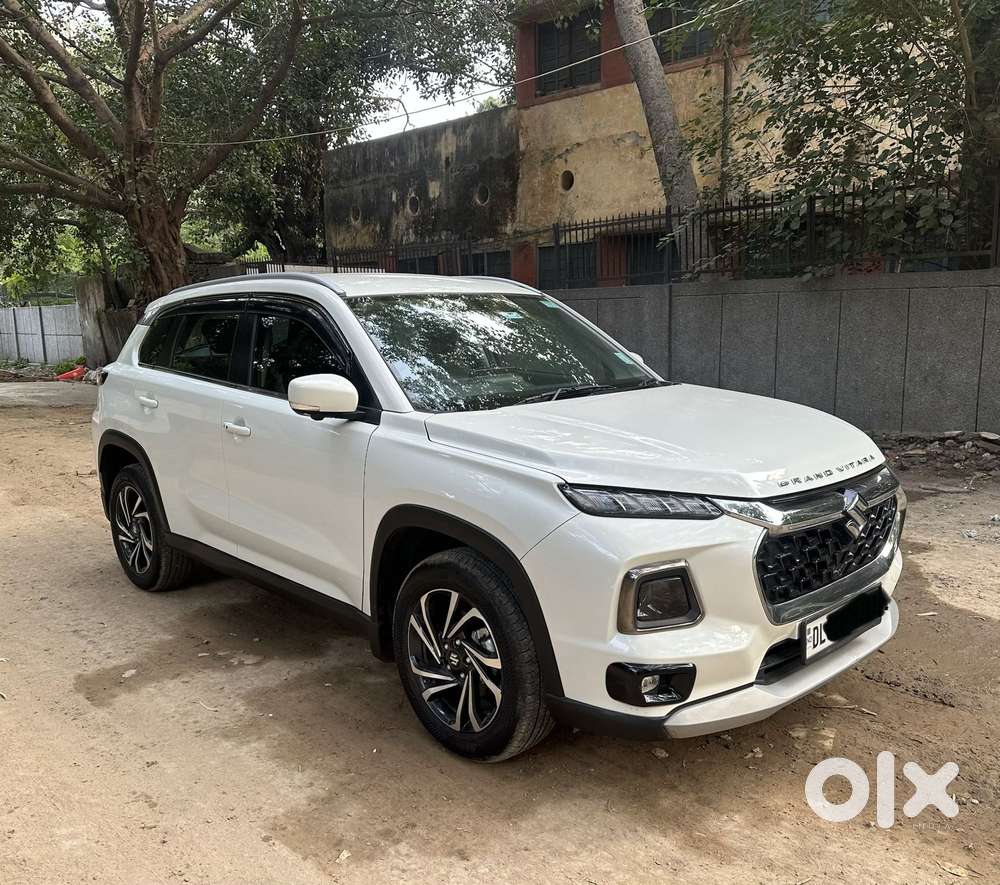 Maruti Suzuki Grand Vitara 1.5 Alpha Smart Hybrid At, 2025, Petrol