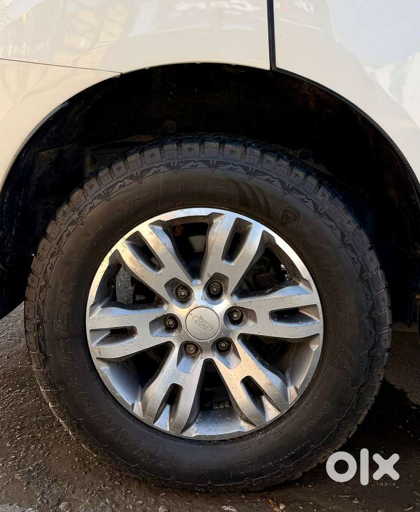 Ford Endeavour 3.2 Titanium At 4x4, 2016, Diesel