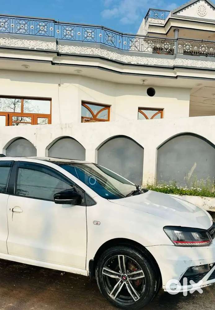 Volkswagen Polo 2013 Diesel 73000 Km Driven