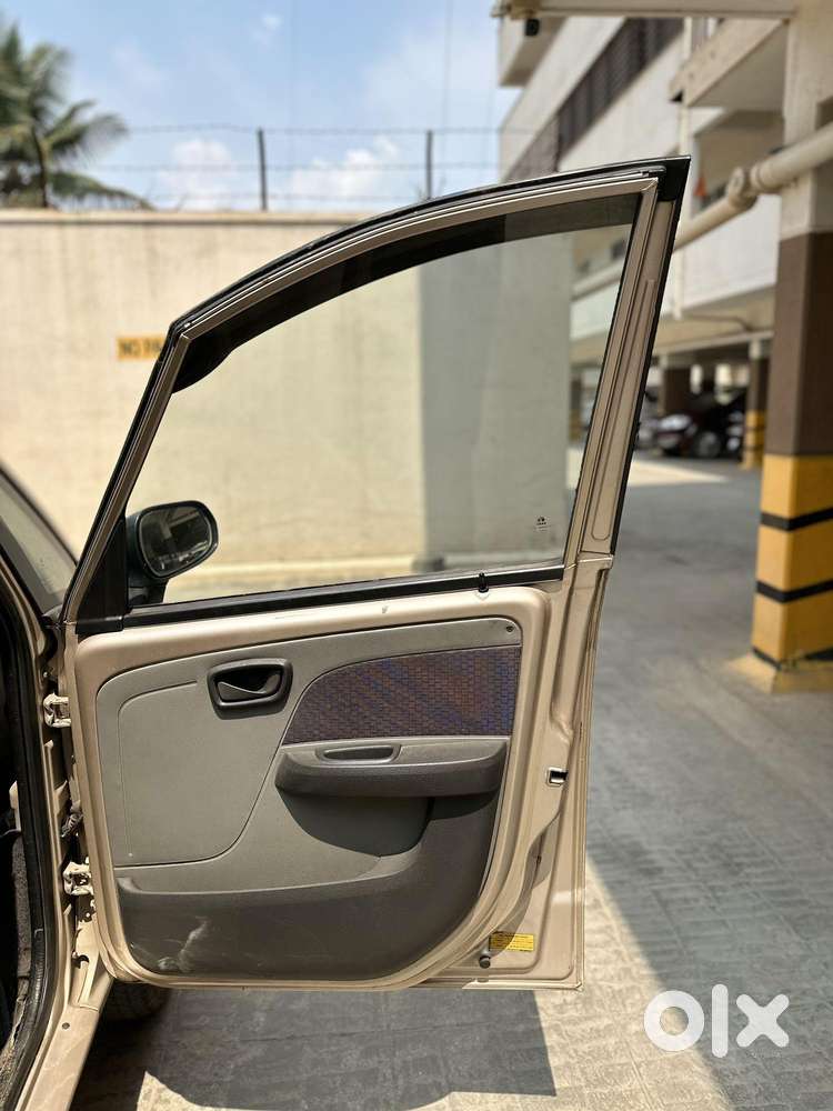 Tata Nano Xe, 2011, Petrol