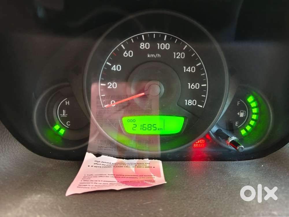 2017 Hyundai Eon Petrol Manual - 22k Km Driven