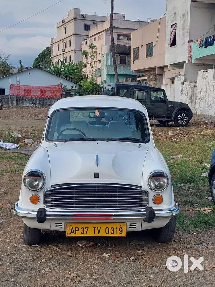 Ambassador Ambassador 2004 Diesel 120000 Km Driven