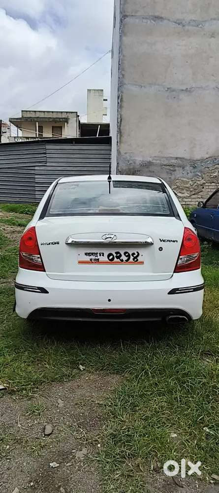 Hyundai Verna 1.6 Crdi 2010