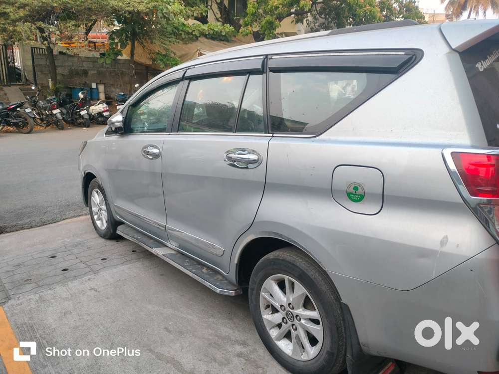 Toyota Innova Crysta 2.4 V 7 Str, 2017, Diesel