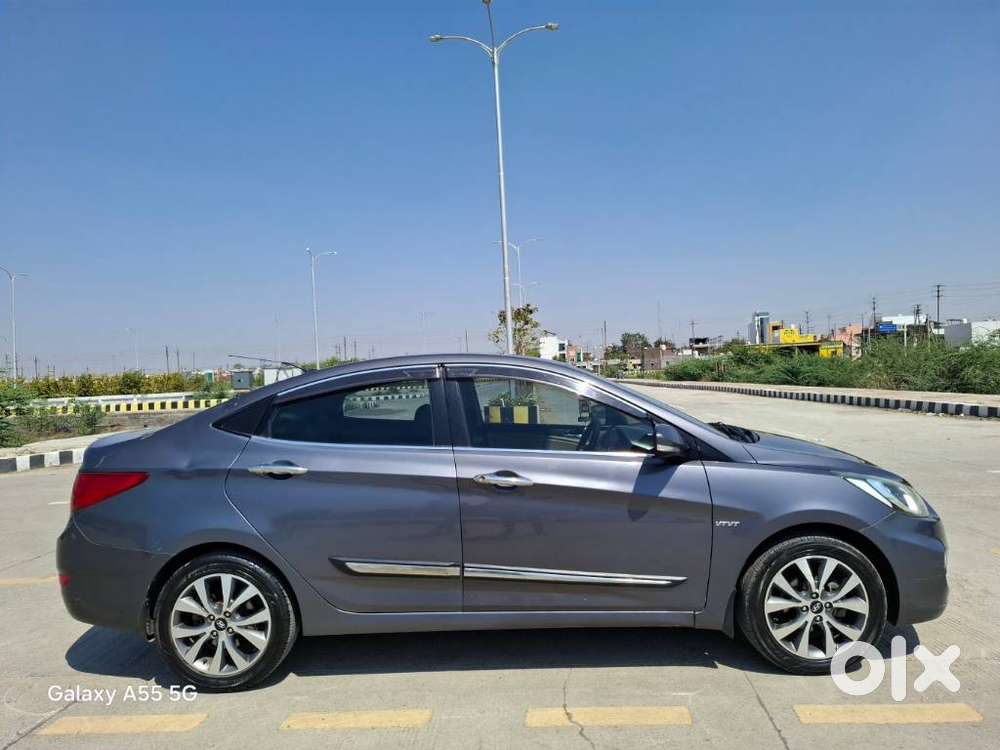 Hyundai Verna