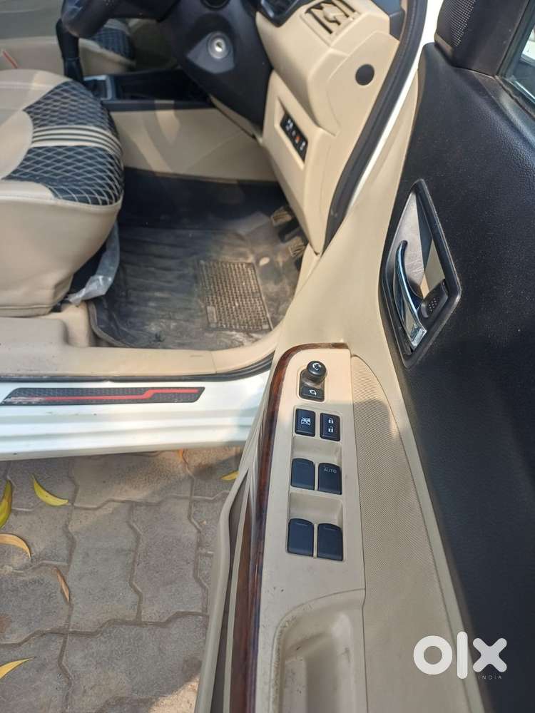 Maruti Suzuki Dzire 1.2 Vxi Cng, 2024, Cng & Hybrids