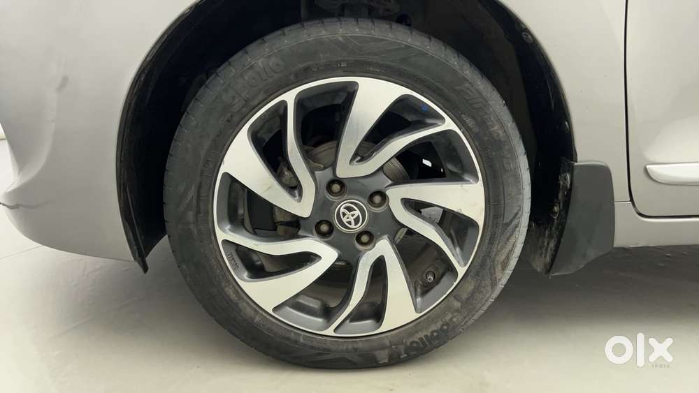 Toyota Glanza V Cvt, 2019, Petrol