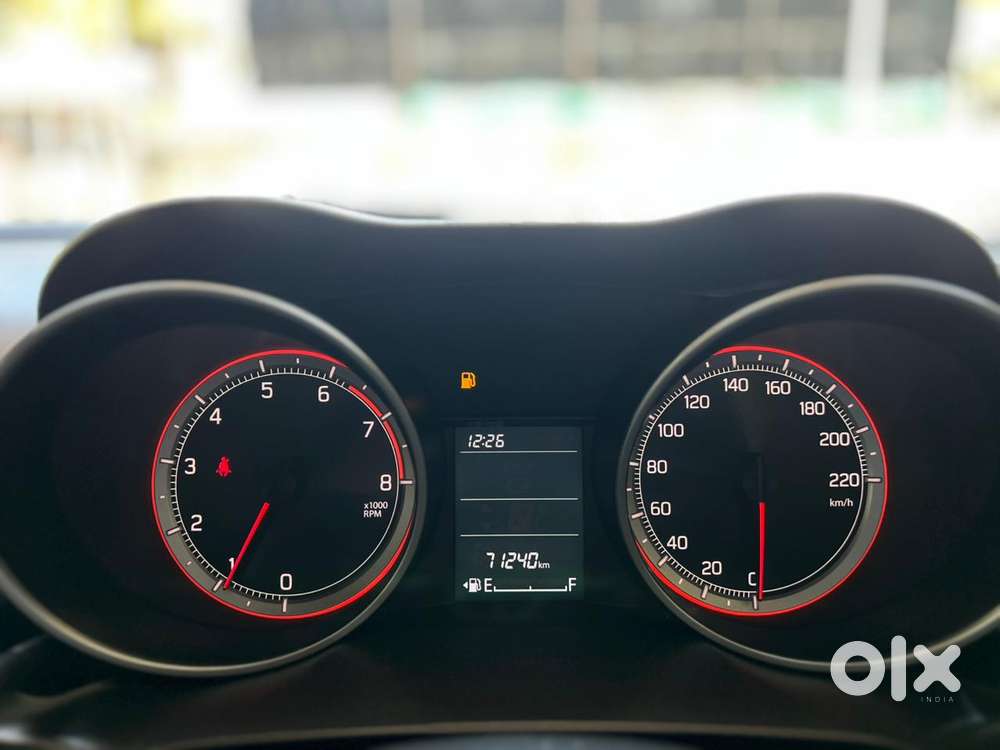 Maruti Suzuki Swift Vxi + Manual, 2021, Petrol