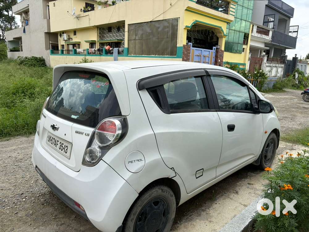 Chevrolet Beat Petrol 2010