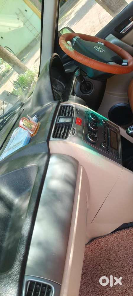 Tata Safari Storme 2013 Diesel 150000 Km Driven
