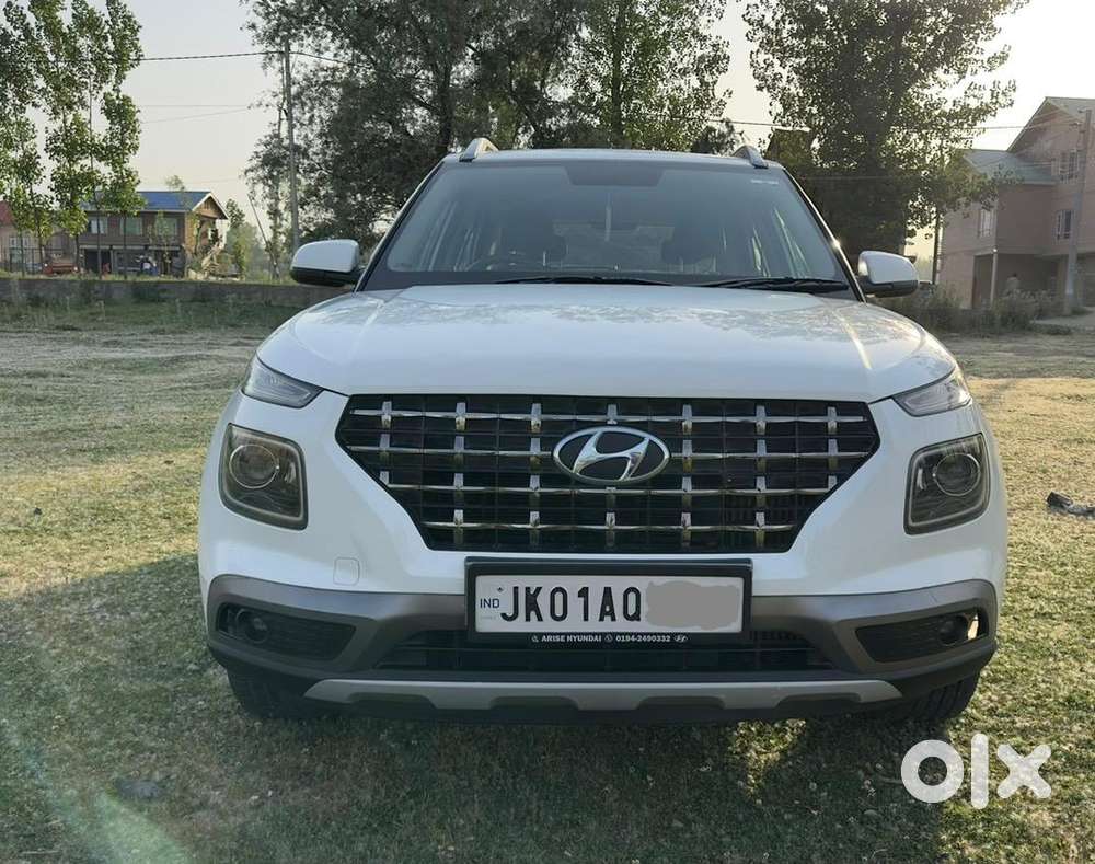Hyundai Venue Sx (o) Ext Diesel 2022 Showroom Condition