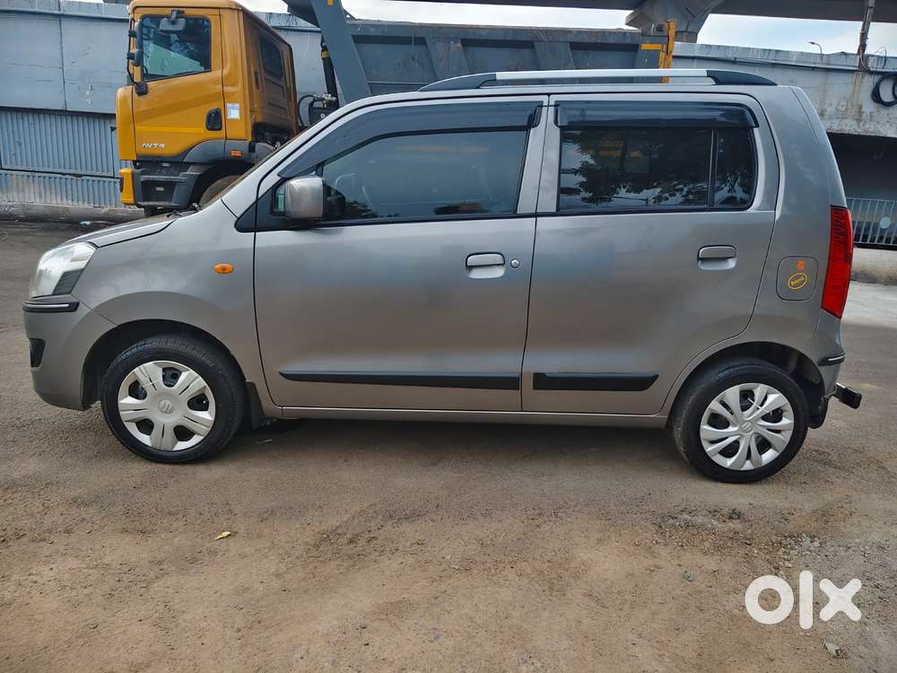 Maruti Suzuki Wagon R Vxi Amt Opt 1.2, 2018, Petrol