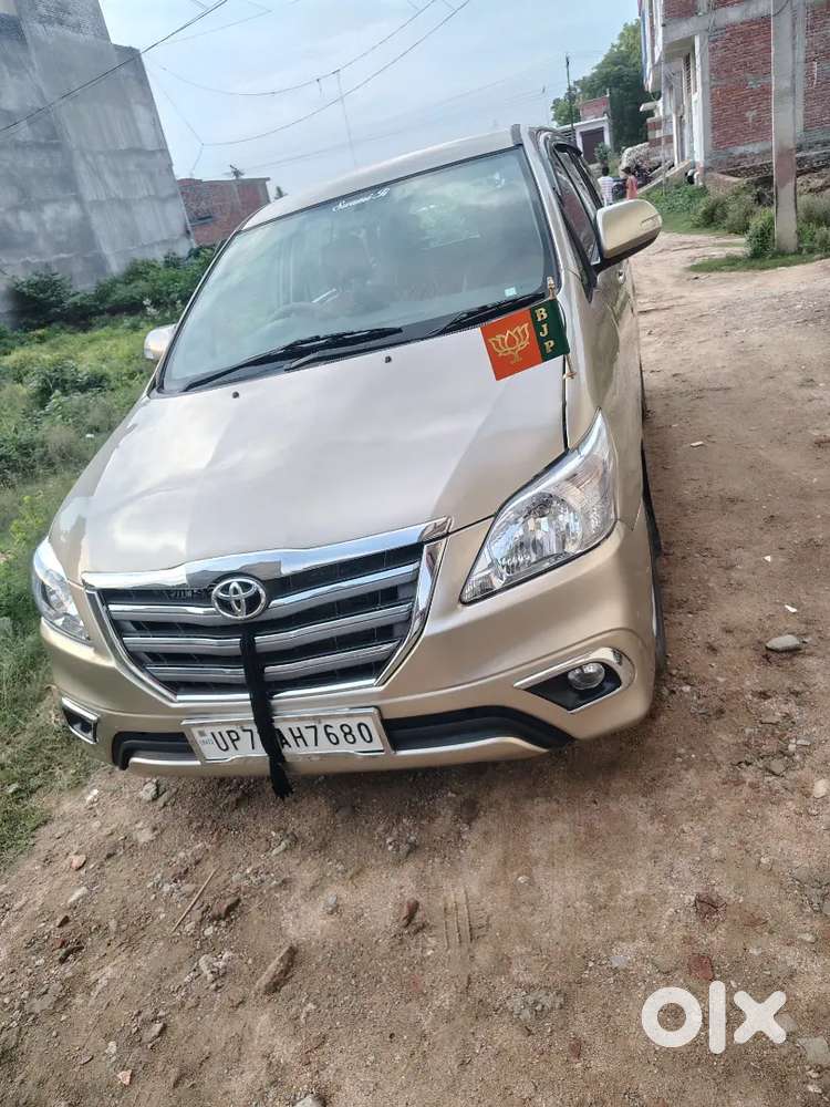 Toyota Innova 2.5 G1 2010