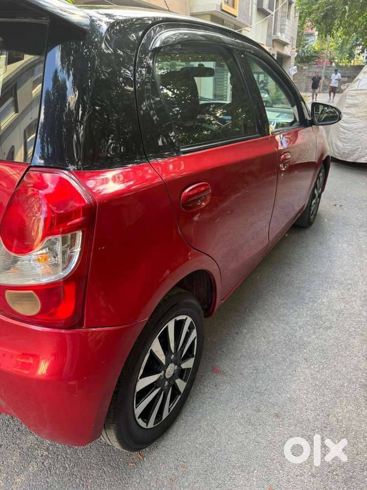 Toyota Etios Liva 2017 Vd Diesel Limited Edition Dual Tone