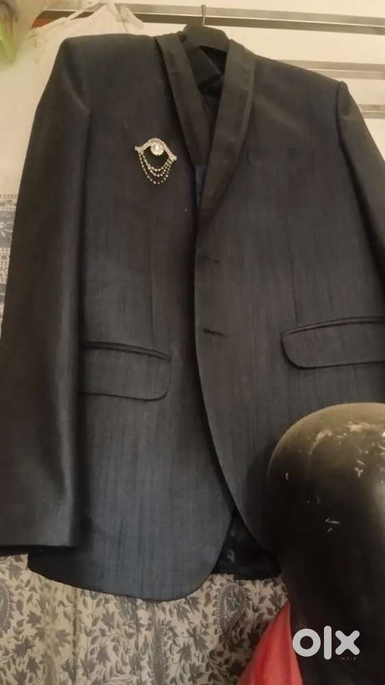 Coat suit available on rent