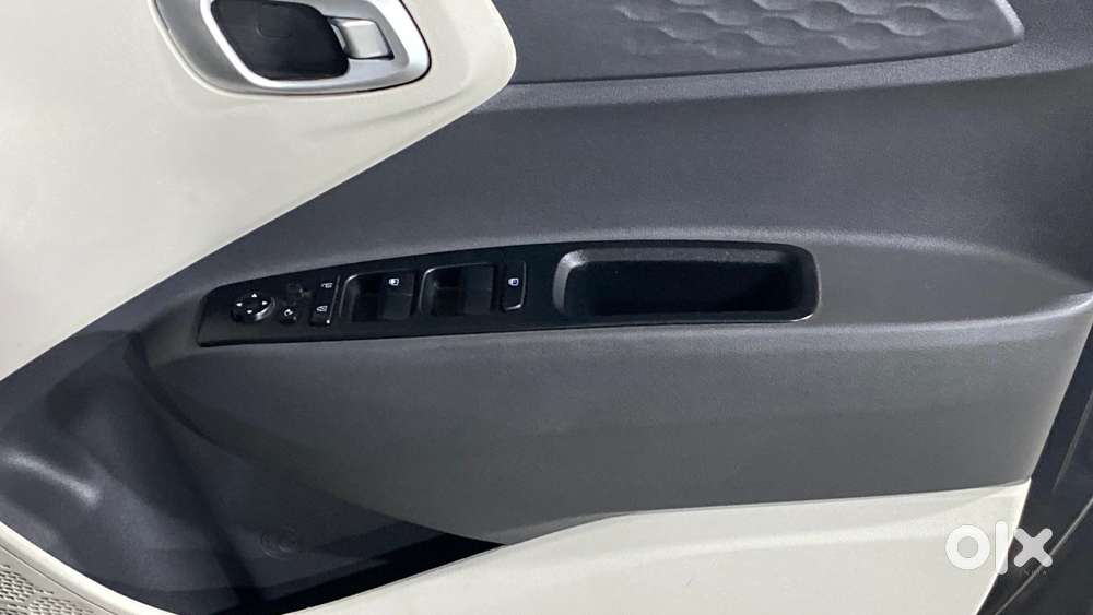 Hyundai Aura 1.2 Sx Petrol Manual, 2024, Petrol