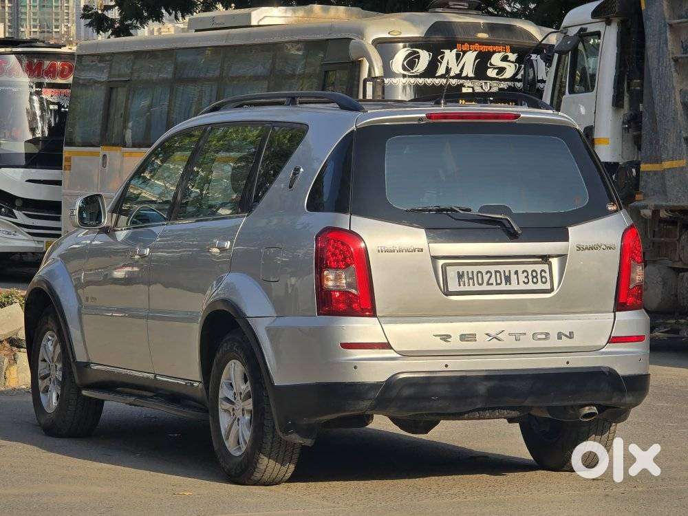 Mahindra Rexton, 2015, Diesel