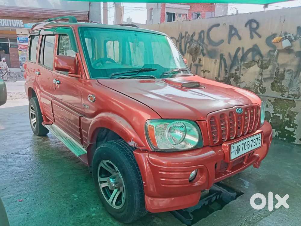Mahindra Scorpio Classic 2006