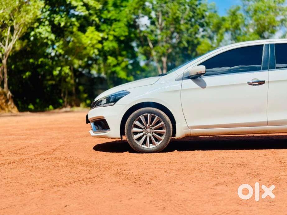 Maruti Suzuki Ciaz Smart Hybrid Alpha , 2024, Petrol