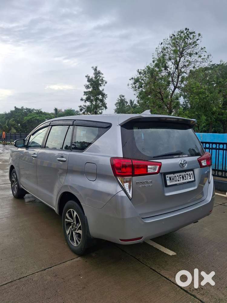 Toyota Innova Crysta [2020-ongoing] 2.4 Gx 7 Str, 2021, Diesel