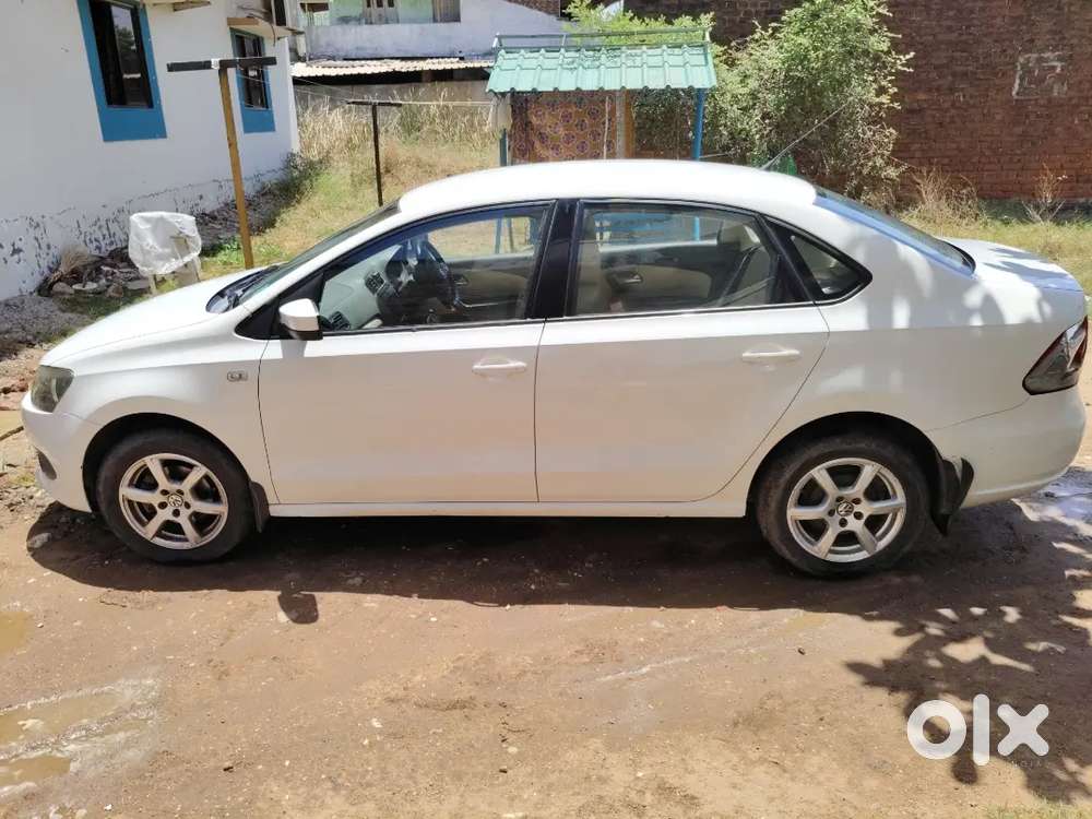 Volkswagen Vento 2013 Diesel 87000 Km Driven