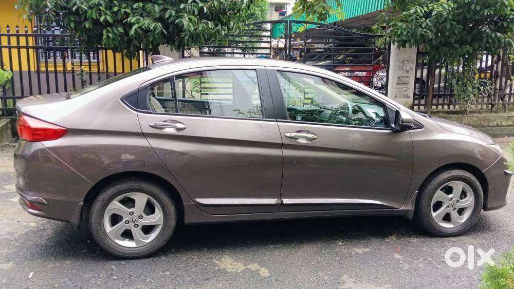 Honda City V Mt, 2015, Petrol